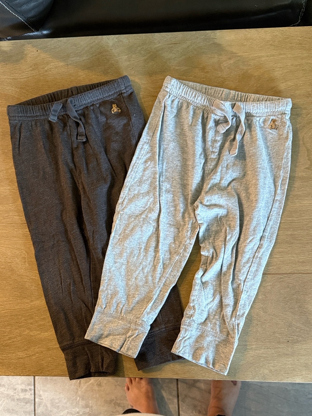 2 Pairs of Gap Kids Drawstring Jogger Pants Gray & Dark Gray